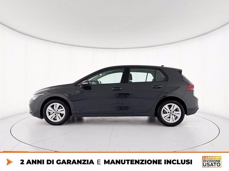 Usata VW Golf VIII Life 110 CV (80 kW) 2023 Urano grey Berlina