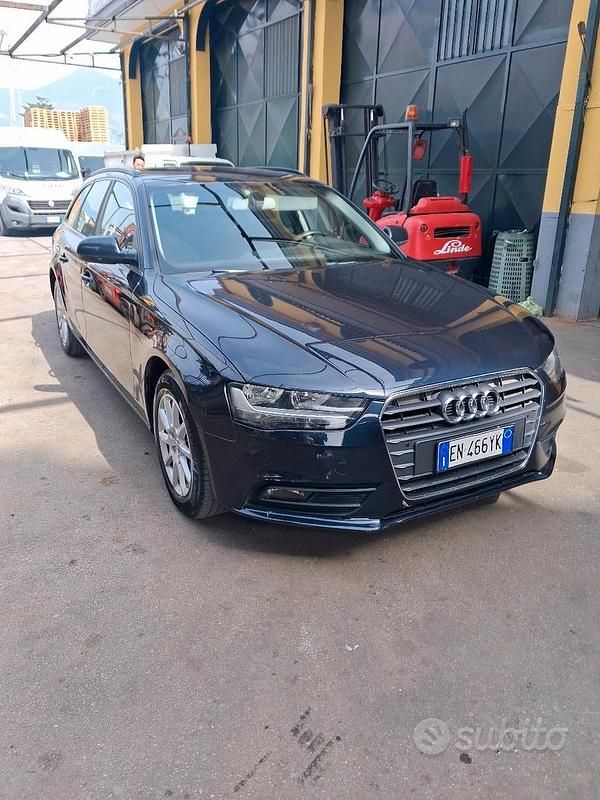 Usata Audi A4 177 CV (130 kW) 2012 Blu Station wagon