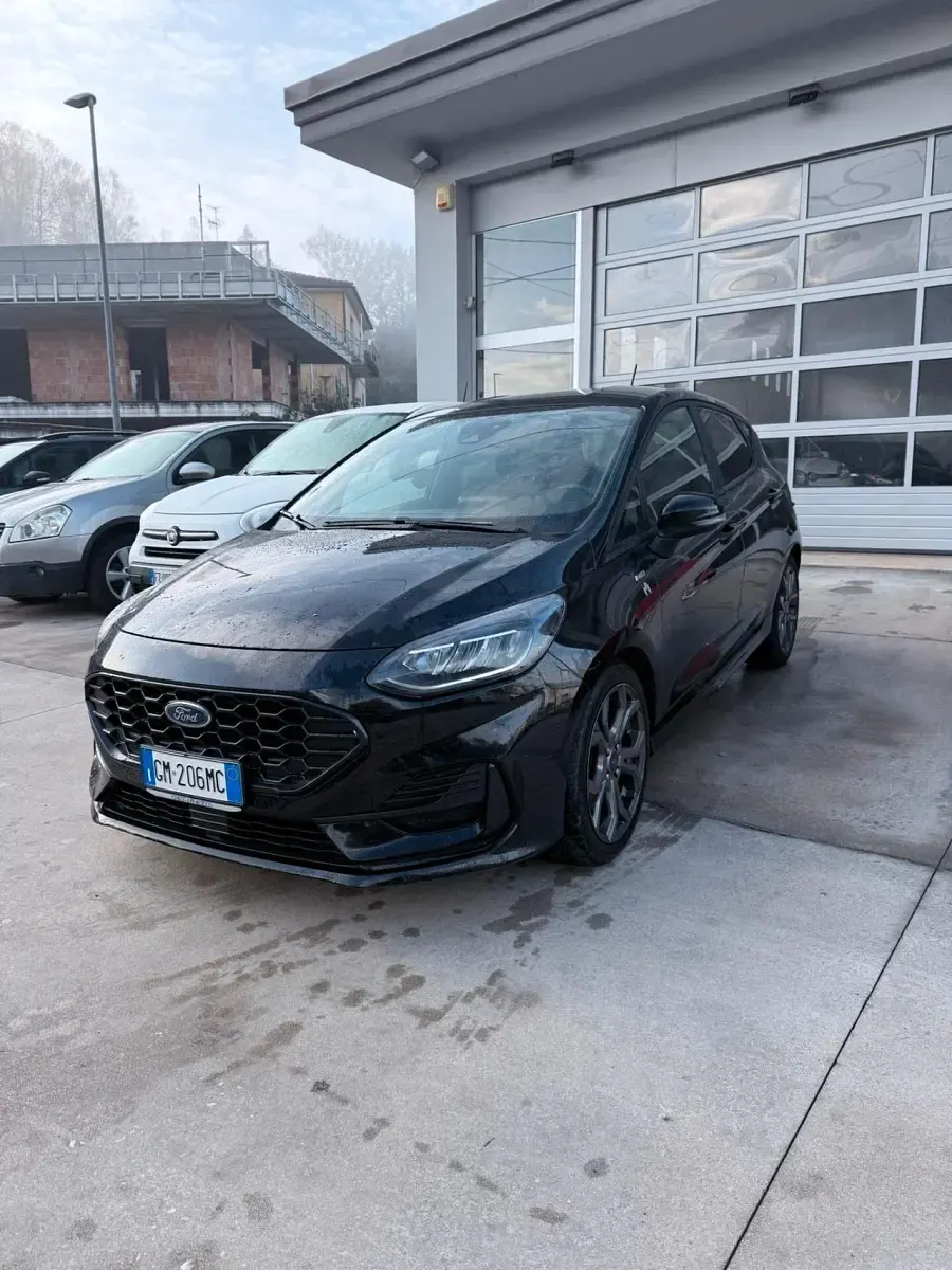 Usata Ford Fiesta ST-Line 125 CV (91 kW) 2023 Nero Utilitaria