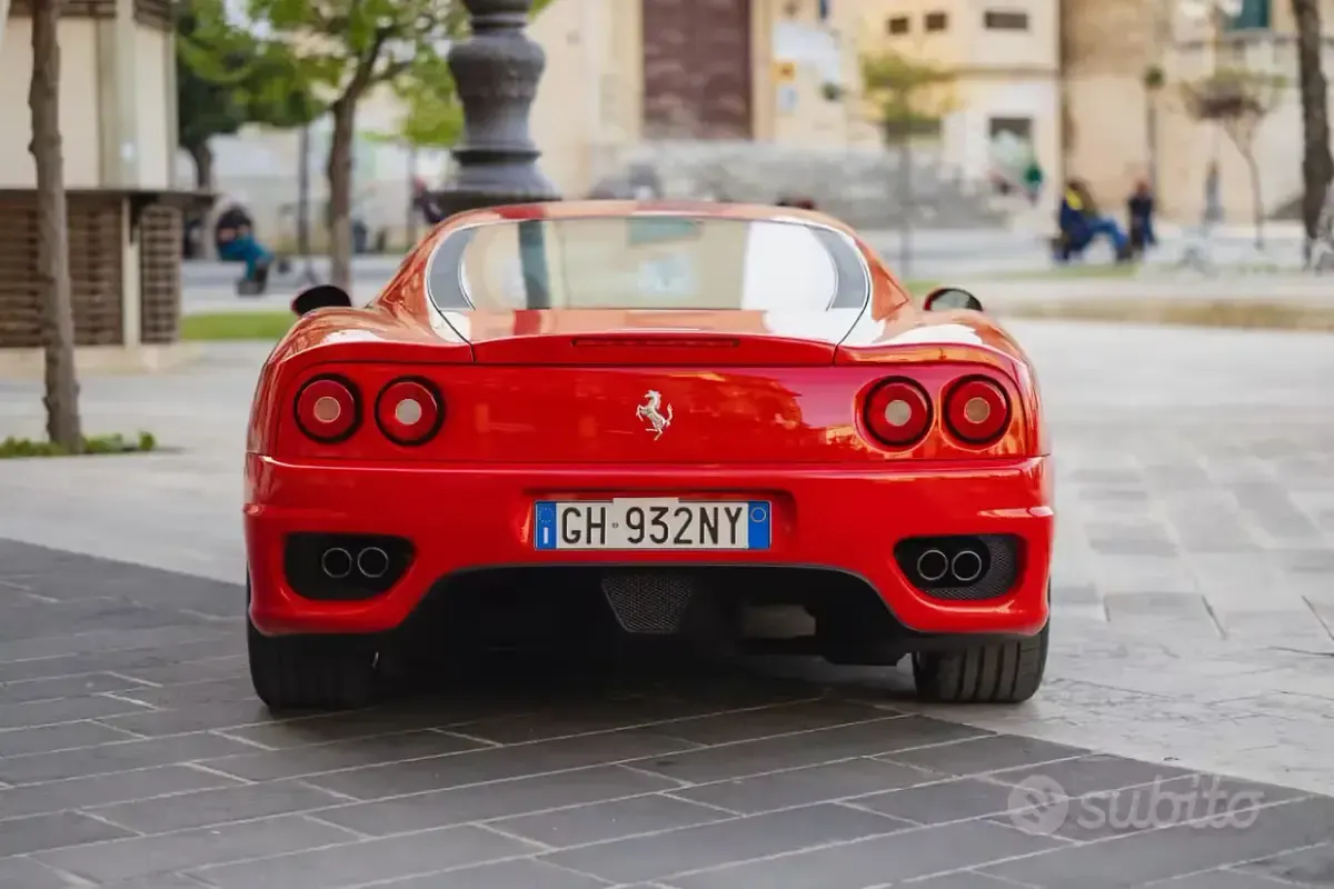 Usata Ferrari 360 400 CV (294 kW) 2002 Rosso Coupé