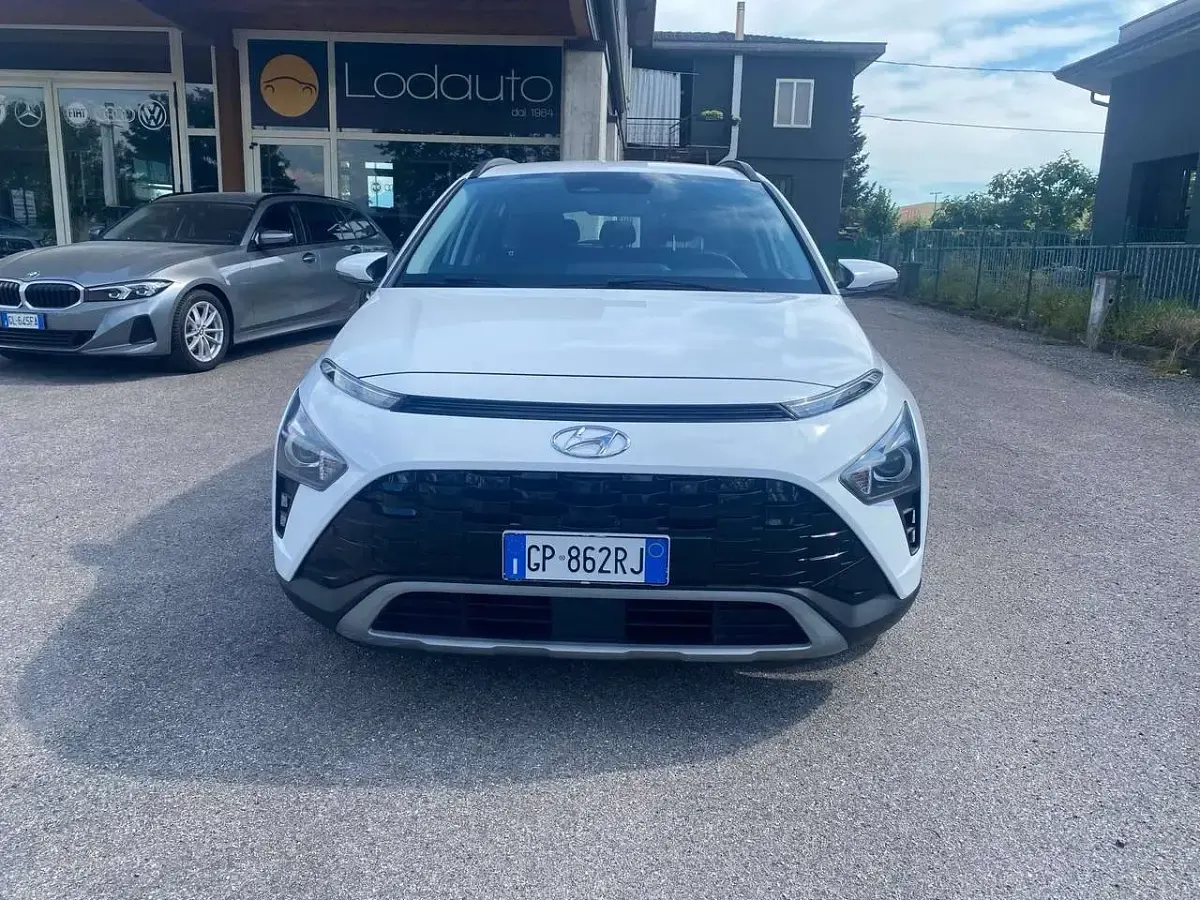 Usata Hyundai Bayon 84 CV (61 kW) 2023 Bianco SUV
