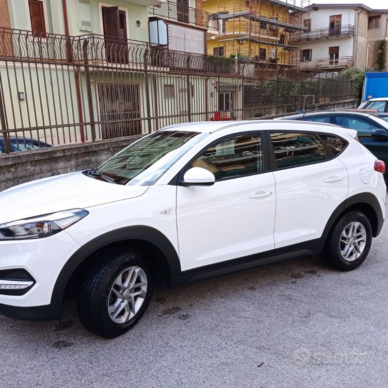 Usata Hyundai Tucson Classic 116 CV (85 kW) 2016 Bianco SUV