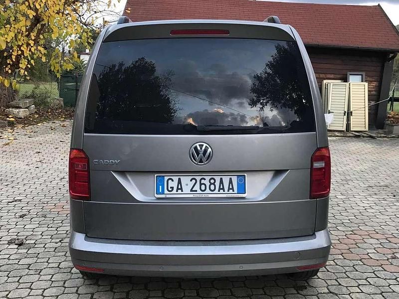 Usata VW Caddy 102 CV (75 kW) 2020 Beige Monovolume