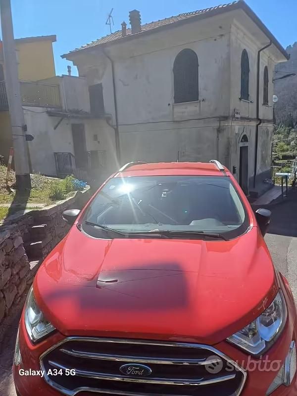 Usata Ford Ecosport 125 CV (91 kW) 2021 Rosso SUV