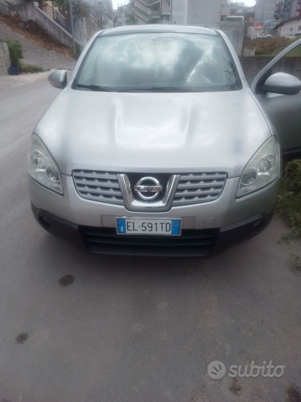 Usata Nissan Qashqai 106 CV (77 kW) 2009 Grigio SUV