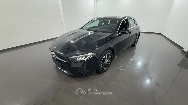 Usata Mercedes A180 Progressive 116 CV (85 kW) 2024 Nero Berlina