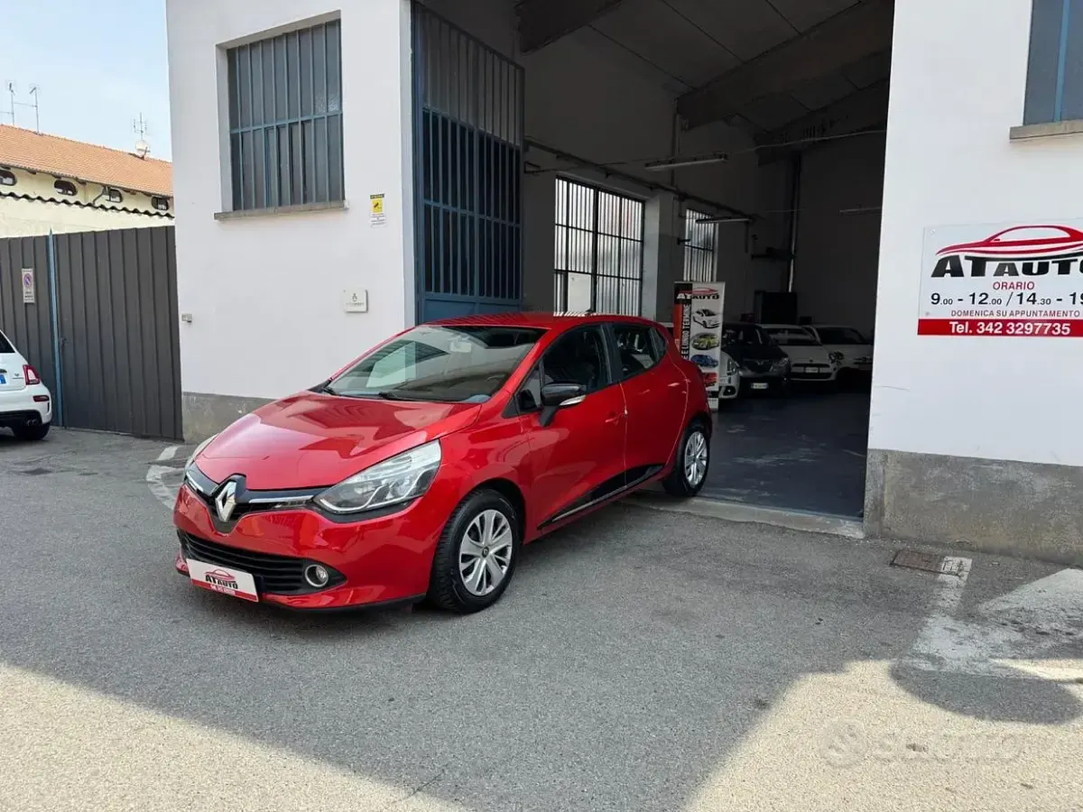 Usata Renault Clio IV 75 CV (55 kW) 2013 Rosso Berlina