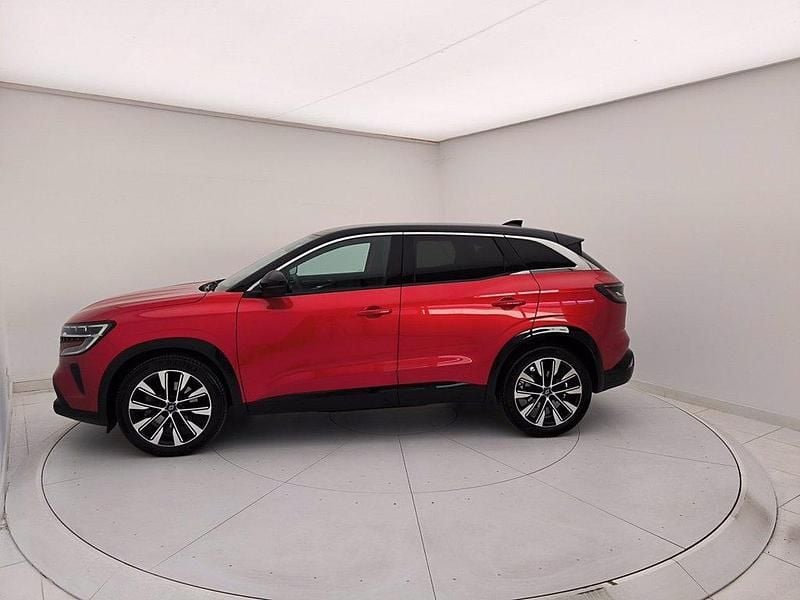 Usado Renault Austral Techno 200 CV (147 kW) 2023 Rojo SUV