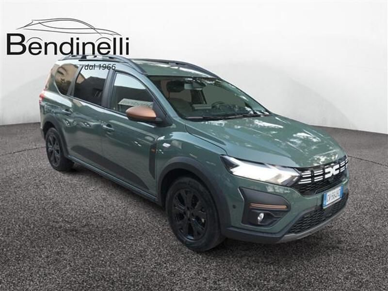 Usata Dacia Jogger Extreme 140 CV (102 kW) 2024 Verde scuro Monovolume