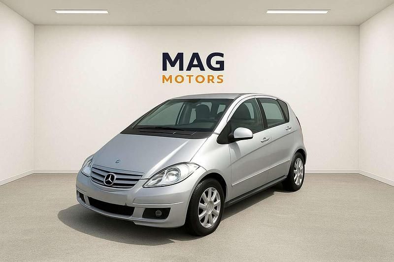Grigio Usata 2005 Mercedes A180 Classic Monovolume | 4500 € (Molto cara) - Immagine 1/4