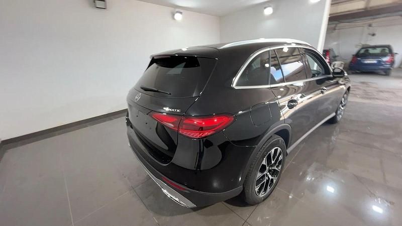 Nuova Mercedes GLC200 Advanced 204 CV (150 kW) 2025 Nero SUV