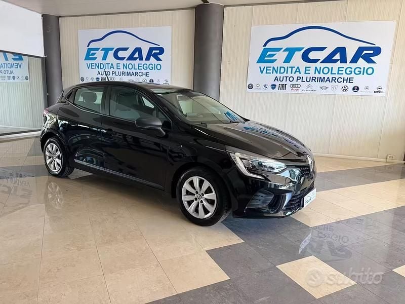 Usata Renault Clio V Intens 101 CV (74 kW) 2021 Nero Berlina