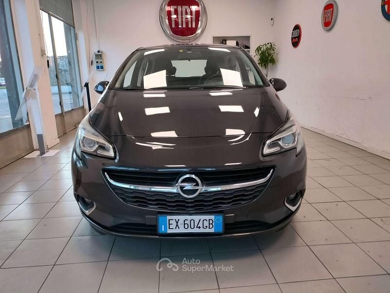 Usata Opel Corsa Cosmo 95 CV (69 kW) 2015 Grigio Utilitaria