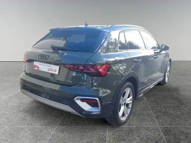 Usata Audi A3 Ambiente 150 CV (110 kW) 2024 Verde Berlina