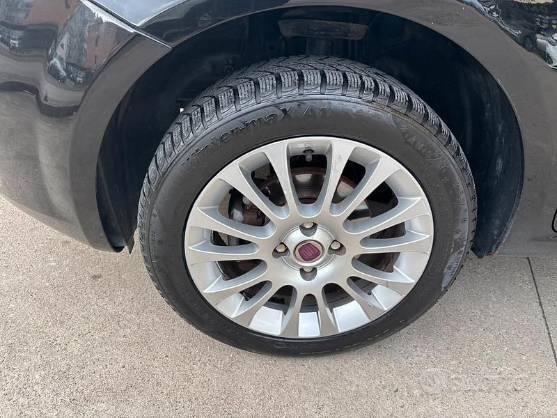 Usata Fiat Grande Punto Sport 69 CV (50 kW) 2009 Nero Utilitaria