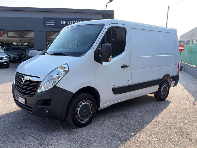 Usata Opel Movano 110 CV (80 kW) 2020 Bianco Monovolume