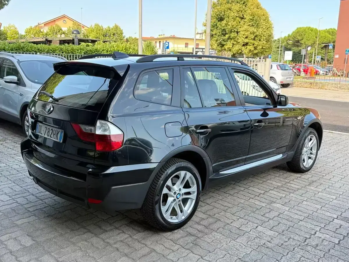 Usata BMW X3 177 CV (130 kW) 2008 Nero SUV