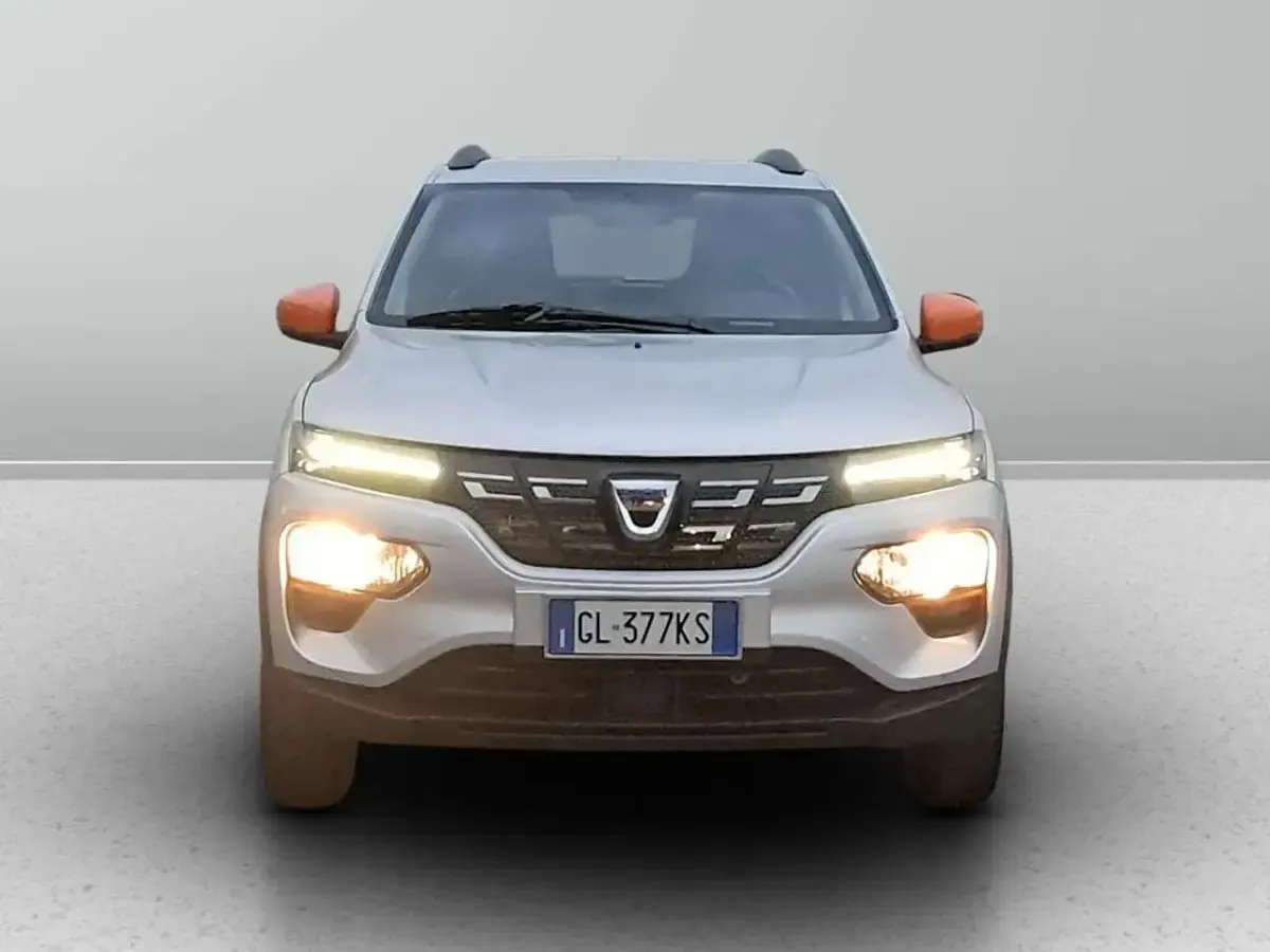 Usata Dacia Spring Comfort Plus 33 kW (45 CV) 2022 Nero Utilitaria