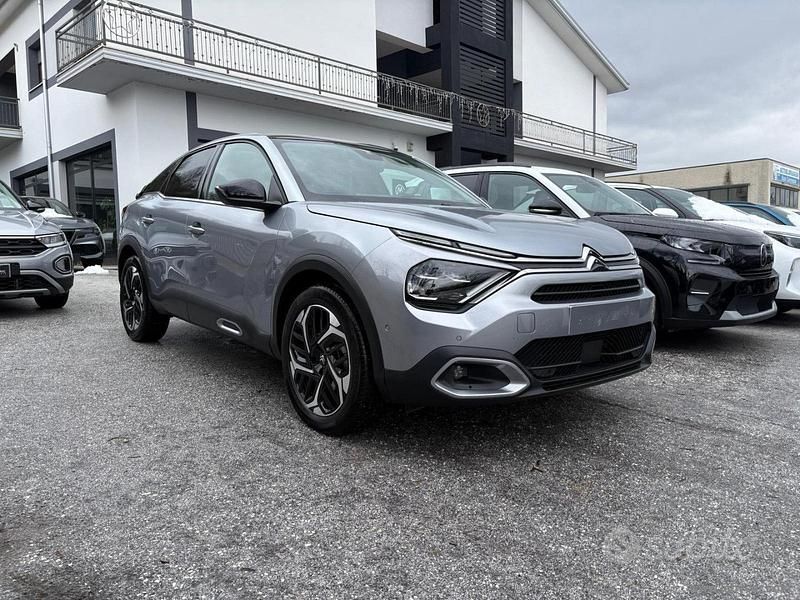 Usata Citroën C4 131 CV (96 kW) 2024 Grigio SUV