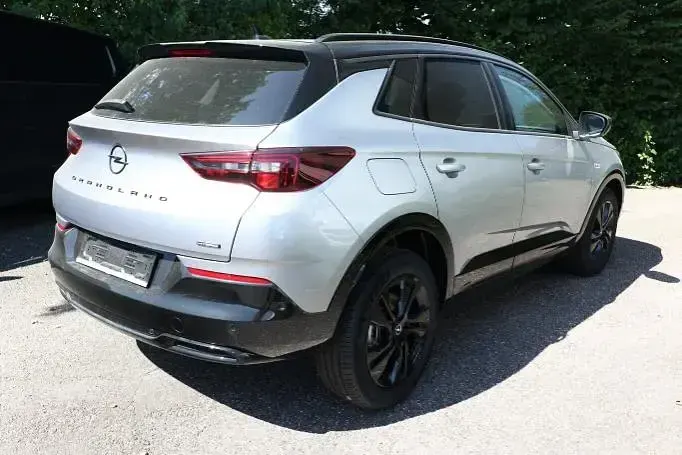 Nuova Opel Grandland X 165 CV (121 kW) 2025 Grigio SUV