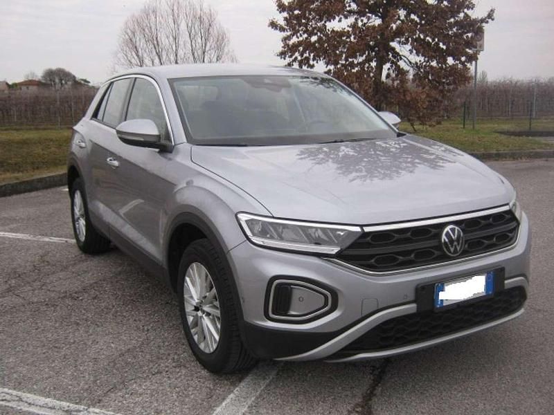 Usata VW T-Roc Life 110 CV (80 kW) 2023 Grigio SUV