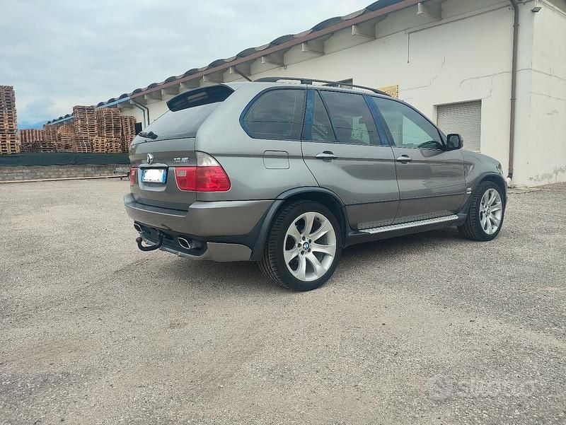 Usata BMW X5 360 CV (264 kW) 2004 SUV