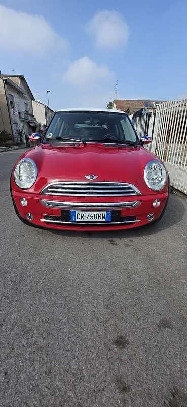 Usata Mini Cooper 116 CV (85 kW) 2004 Rosso Utilitaria
