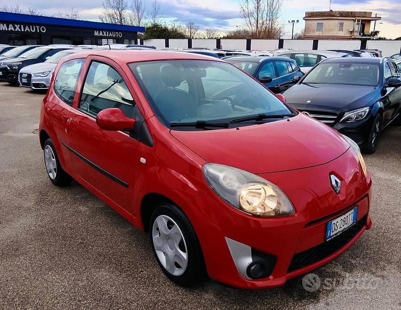 Usata Renault Twingo 58 CV (42 kW) 2008 Rosso Utilitaria