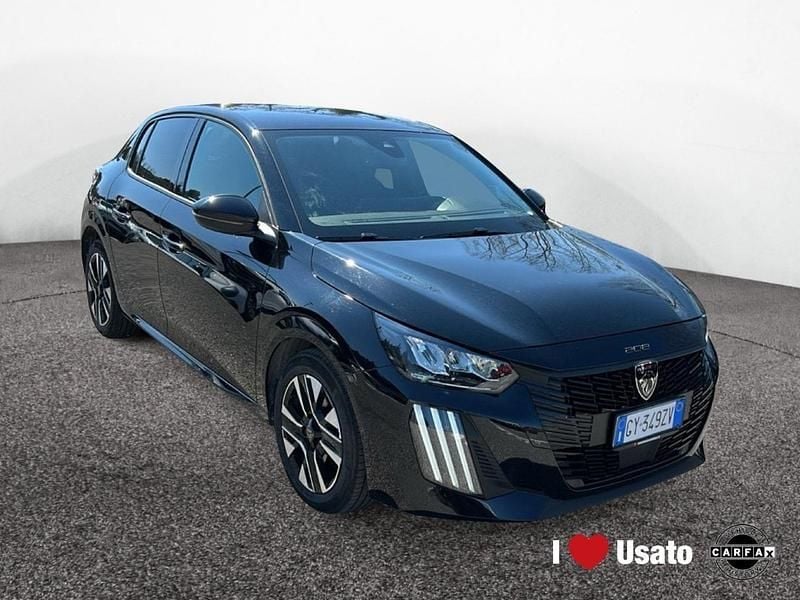 Usata Peugeot 208 Allure 101 CV (74 kW) 2025 Nero Utilitaria