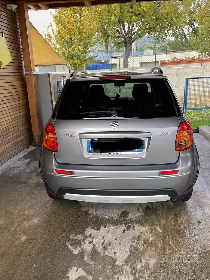 Usata Suzuki SX4 112 CV (82 kW) 2009 Grigio Station wagon