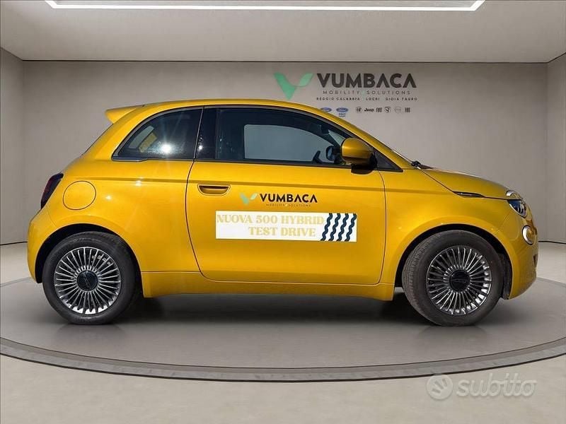 Nuova Fiat 500 70 CV (51 kW) 2025 Giallo Berlina