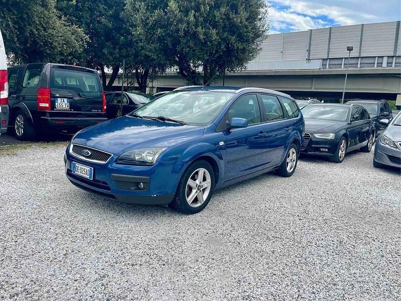 Usata Ford Focus S 90 CV (66 kW) 2007 Blu Station wagon