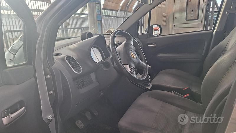 Usata Suzuki Splash 94 CV (69 kW) 2014 Grigio Utilitaria