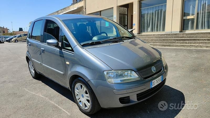 Usata Fiat Idea 2007 Grigio Monovolume