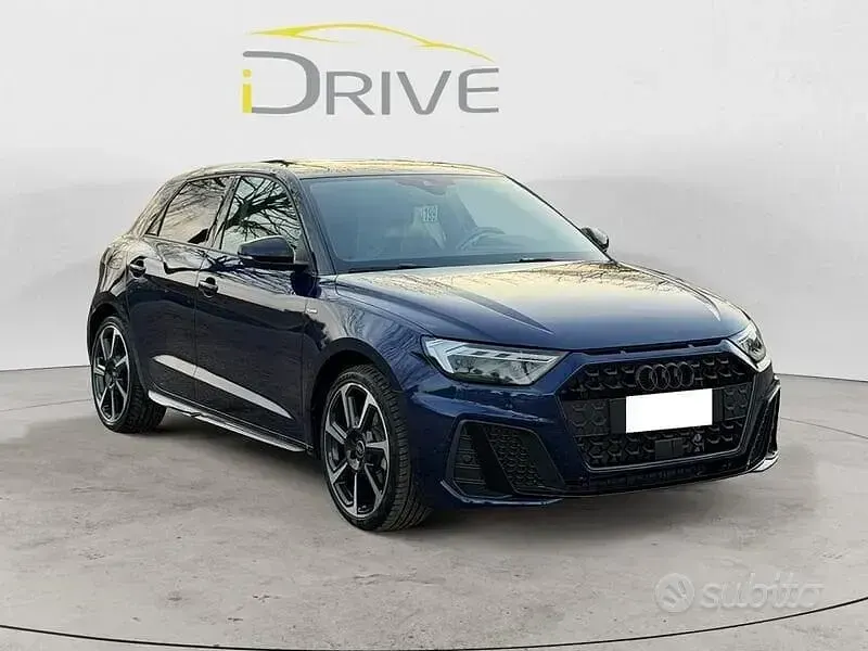 Usata Audi A1 Sportback S-Line 115 CV (84 kW) 2025 Blu Utilitaria