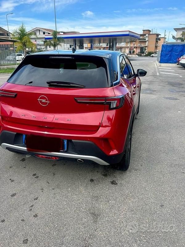 Usata Opel Mokka 94 CV (69 kW) 2022 Rosso SUV