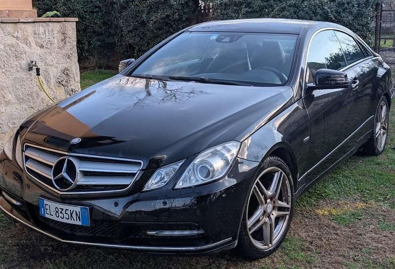 Usata Mercedes E350 Avantgarde 231 CV (169 kW) 2012 Nero Coupé