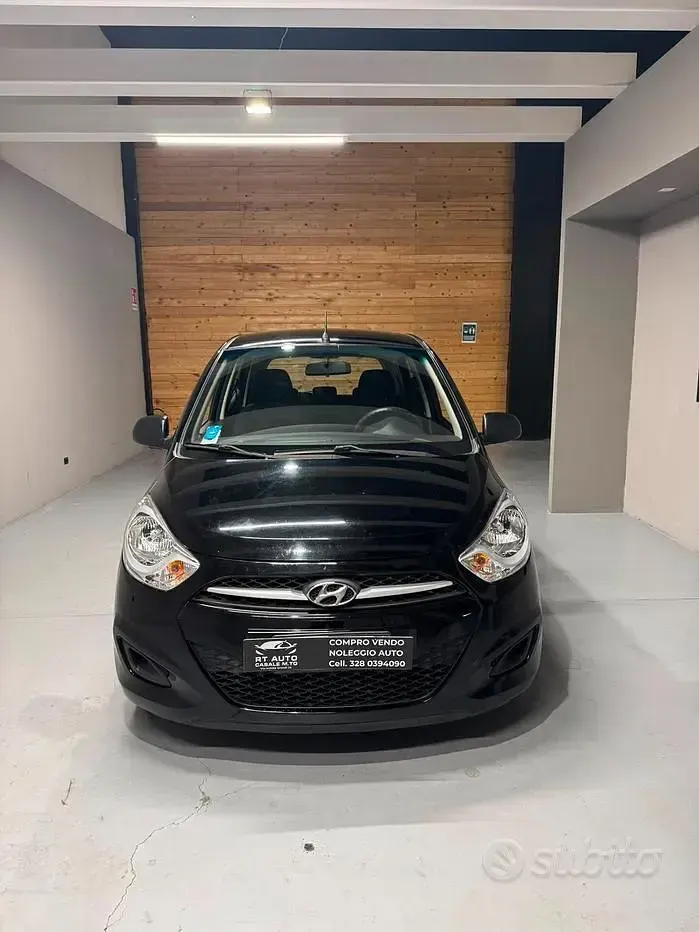 Usata Hyundai i10 Classic 69 CV (50 kW) 2012 Nero Utilitaria