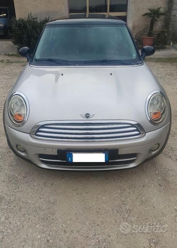 Usata Mini Cooper D 109 CV (80 kW) 2008 Grigio Utilitaria