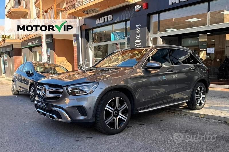 Usata Mercedes GLC220 Premium 194 CV (142 kW) 2020 Grigio SUV