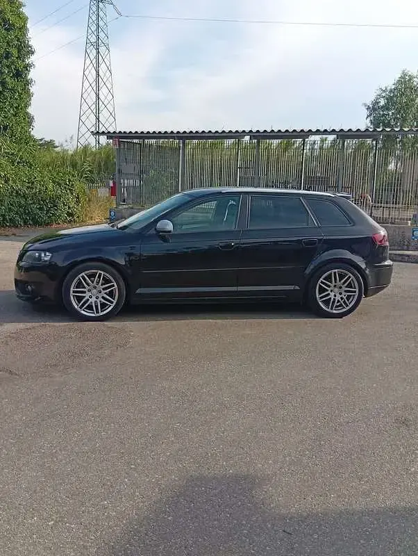Usata Audi A3 Ambiente 140 CV (102 kW) 2007 Utilitaria