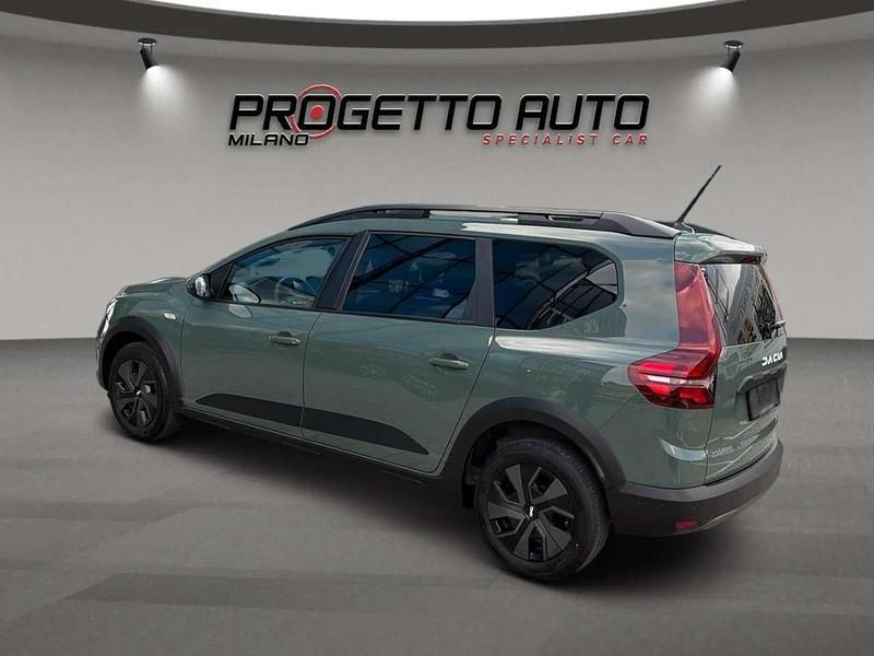 Usado Dacia Jogger Expression 101 CV (74 kW) 2025 Other Monovolumen