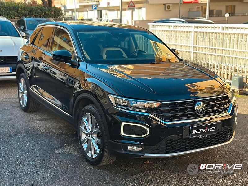 Usata VW T-Roc Advance 150 CV (110 kW) 2021 Nero SUV