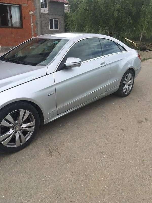 Usata Mercedes E250 Avantgarde 204 CV (150 kW) 2009 Coupé