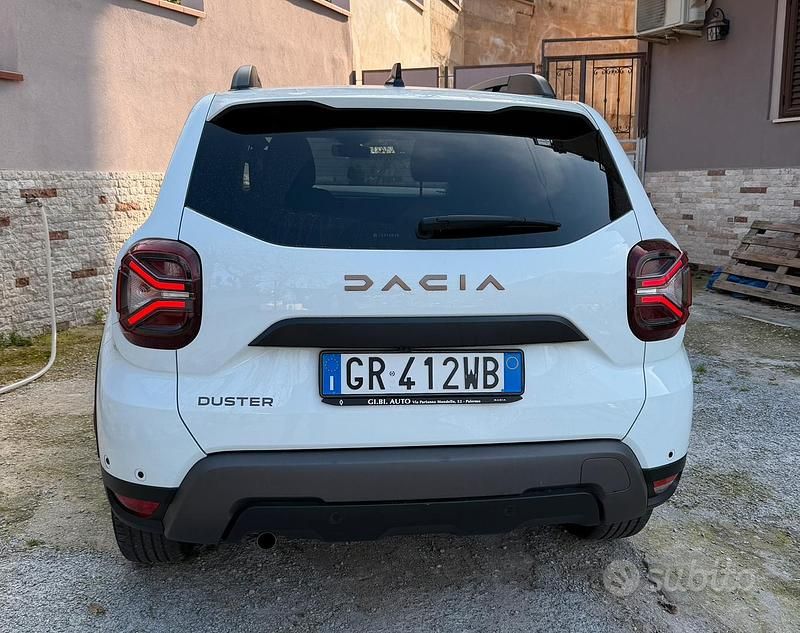 Usata Dacia Duster Extreme 100 CV (73 kW) 2024 Bianco SUV
