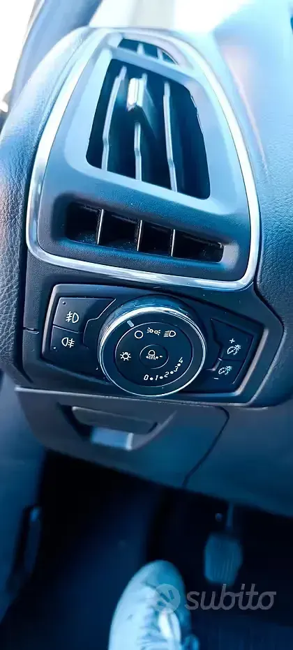 Usata Ford Focus 95 CV (69 kW) 2014 Berlina