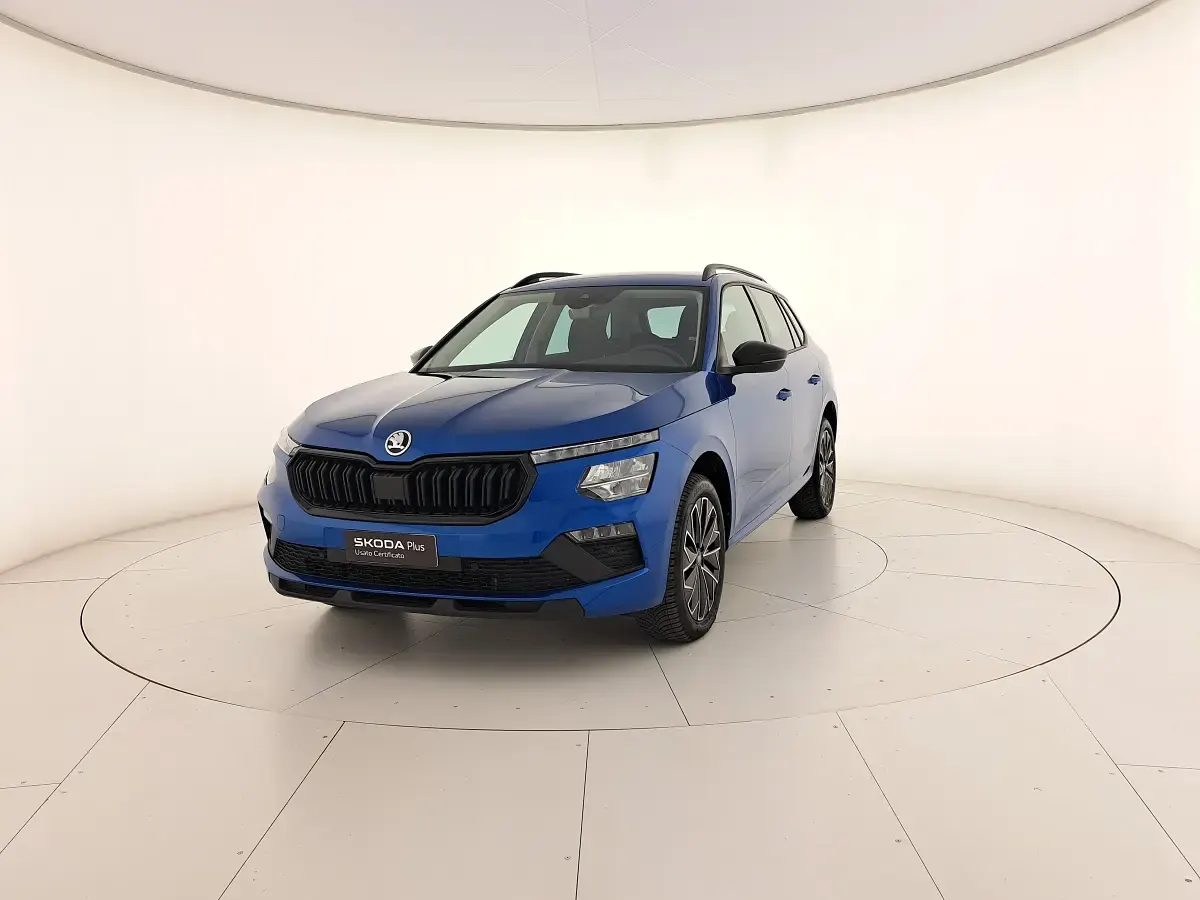 Usata Skoda Kamiq 115 CV (84 kW) 2025 Blu race metallizzato SUV