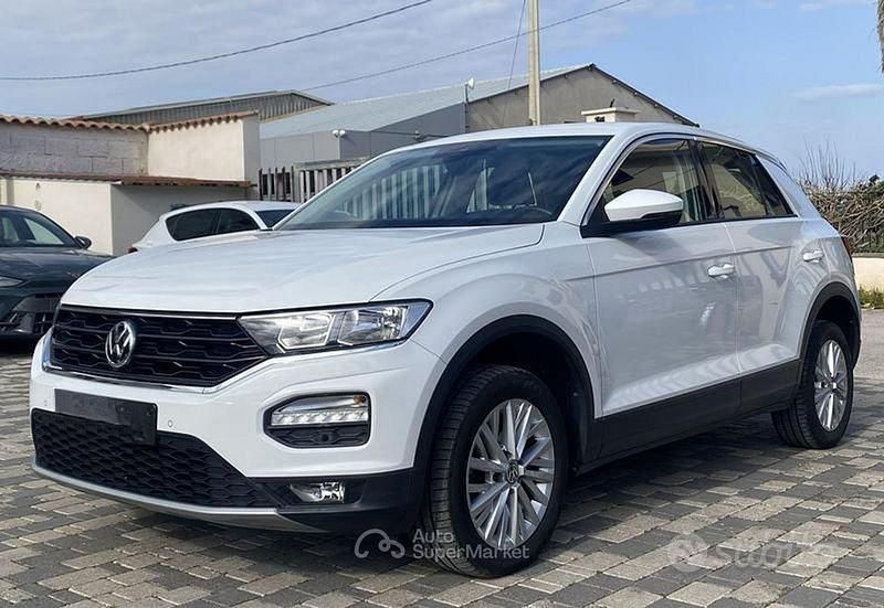 Usata VW T-Roc Business 116 CV (85 kW) 2020 Bianco SUV