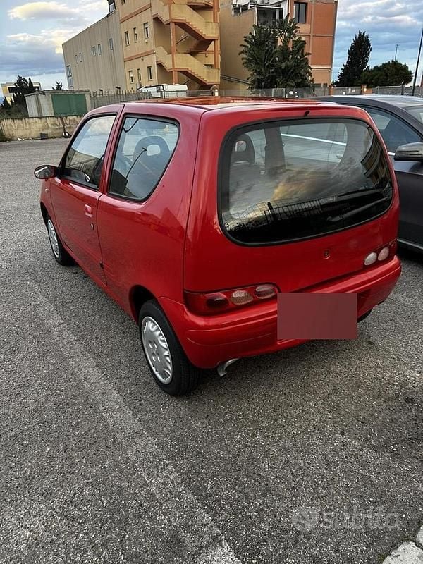 Usata Fiat 600 54 CV (39 kW) 2004 Berlina