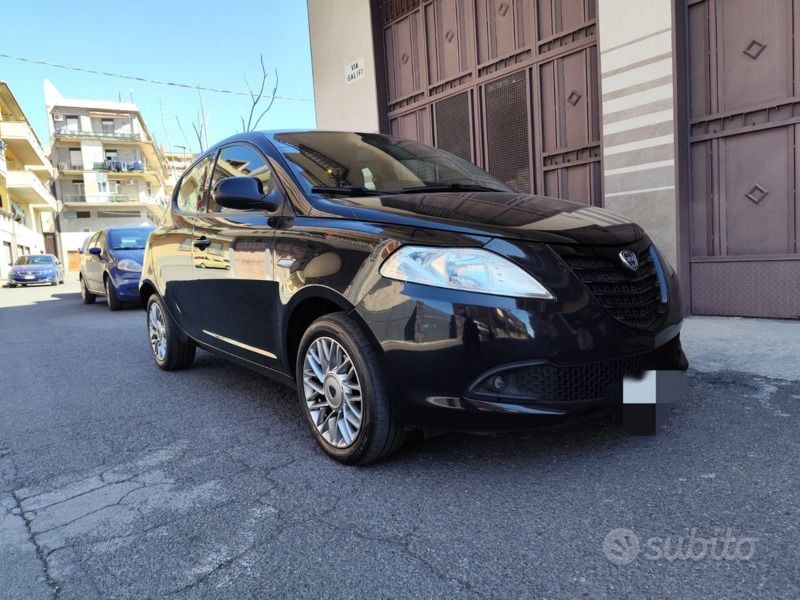 Usata 2014 Lancia Ypsilon Due volumi | 8000 € (Molto cara) - Immagine 1/4